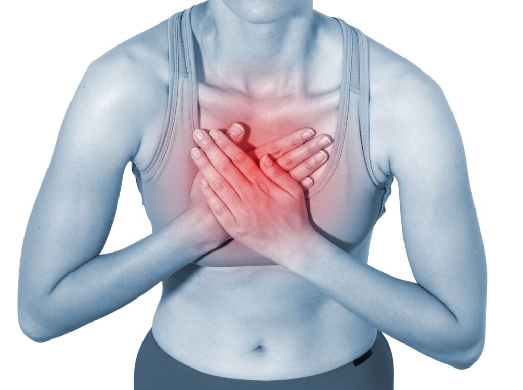 Почему болит молочная железа при жалобах на остеохондроз