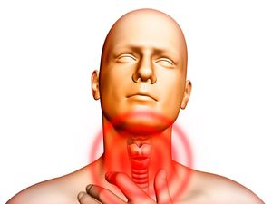 Какие симптомы при ожоге горла
