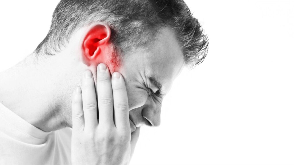Что делать, когда болят уши